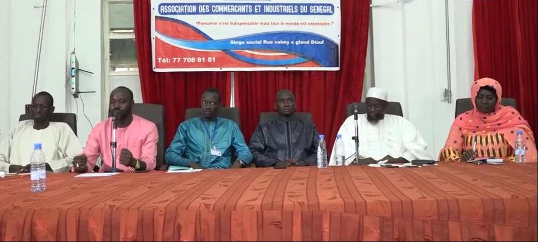 Situation au port : l’Association des Commerçants et Industriels du Sénégal alerte et menace