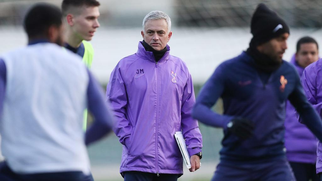 TOTTENHAM : Mourinho promet de «la passion»