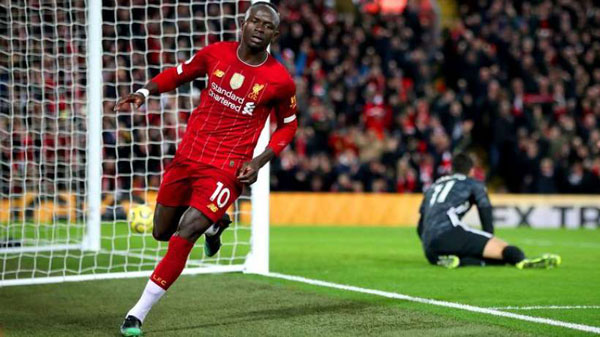 SEUL AFRICAIN DANS LE 11 DES INVINCIBLES DE GLOBE SOCCER AWARDS: Sadio Mané, à la table de Messi et Cris