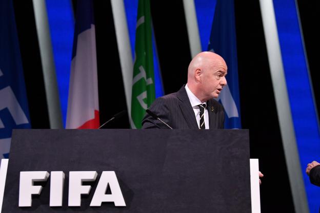 GIAN INFANTINO SUR LES HOMMAGES A GEORGE FLOYD: «Les récentes manifestations de joueurs mériteraient des applaudissements et non une sanction»