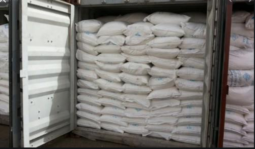 MICMAC AUTOUR D’UNE CARGAISON A PIKINE : Des malfaiteurs siphonnent les sacs de 50 kg de sucre en poudre à l’aide d’un raccord