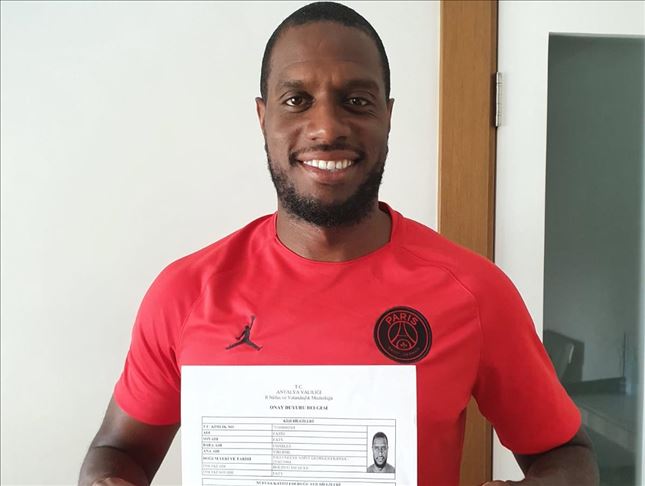 Doudou Jacques Faty obtient la nationalité turque