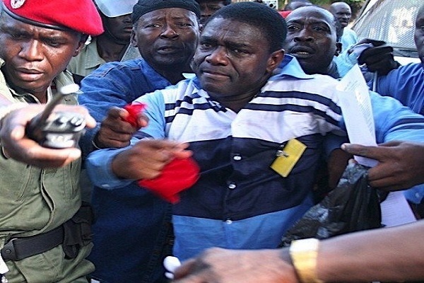 20 JUILLET 1998 – 20 JUILLET 2020 COMMEMORANT L’ARRESTATION DE MADEMBA SOCK ET CIE Le Sutelec rend hommages à ses précurseurs victimes de la plus honteuse machination politique