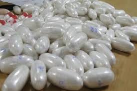 1 mois ferme contre Babacar Makalou  Le mécanicien pris avec 10 pierres de coke au bar «Le Cristal »