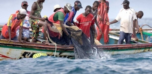 Accords de pêche: En colère, des pêcheurs marchent pour l'expulsion des bateaux étrangers