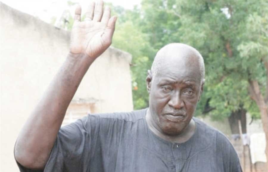 L’ARENE SENEGALAISE EN DEUIL: Double Less est décédé