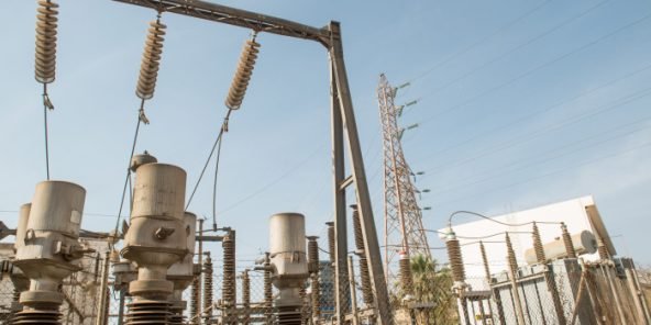 PROGRAMME D'EXTENSION, DE RENFORCEMENT ET D'AMÉLIORATION DE LA FIABILITÉ DU RÉSEAU DE LA SENELEC La première sous-station haute tension entièrement numérique d'Afrique mise en service au Sénégal