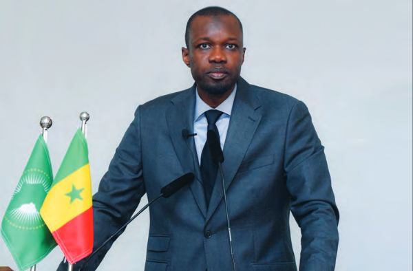 Ousmane Sonko avertit et menace   «que celui qui veut se suicider s’aventure à m’attaquer ici à Ziguinchor. C’est la dernière fois que nous acceptons ces attaques, la loi du Talion sera instaurée»