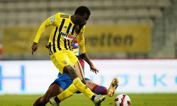 Pape Alioune Ndiaye nommé pour le titre de meilleur joueur du mois en Super League