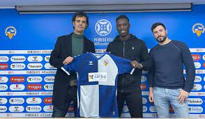 Lamine Gassama rebondit en 3e division espagnole  L’international sénégalais Lamine Gassama, libre depuis la fin de son contrat avec la formation turque Göztepe, vient de s’engager avec un club espagnol, pensionnaire de la Primera RFEF.