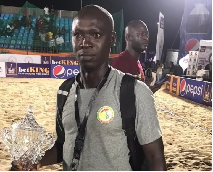 APRÈS DES ANNÉES DE GLOIRE AVEC LE SÉNÉGAL :Ngalla Sylla quitte le banc des Lions du Beach Soccer pour celui duMaroc