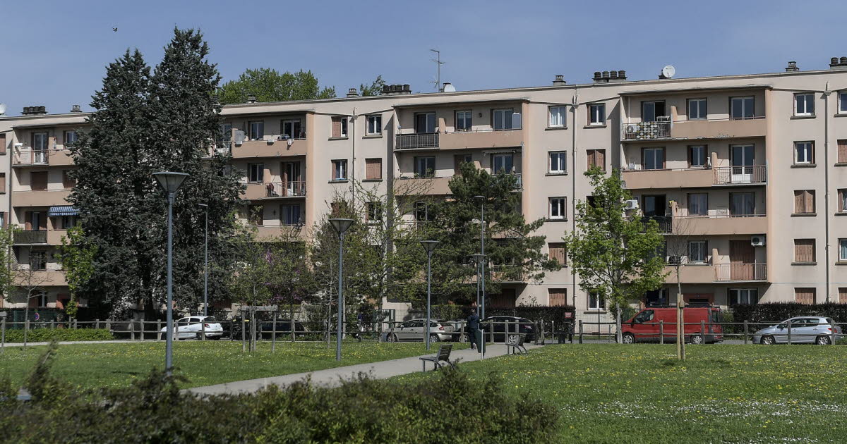 FRANCE: Souleymane Sour tue sa femme et sa fille et dort pendant 10 jours avec les corps dans l’appartement