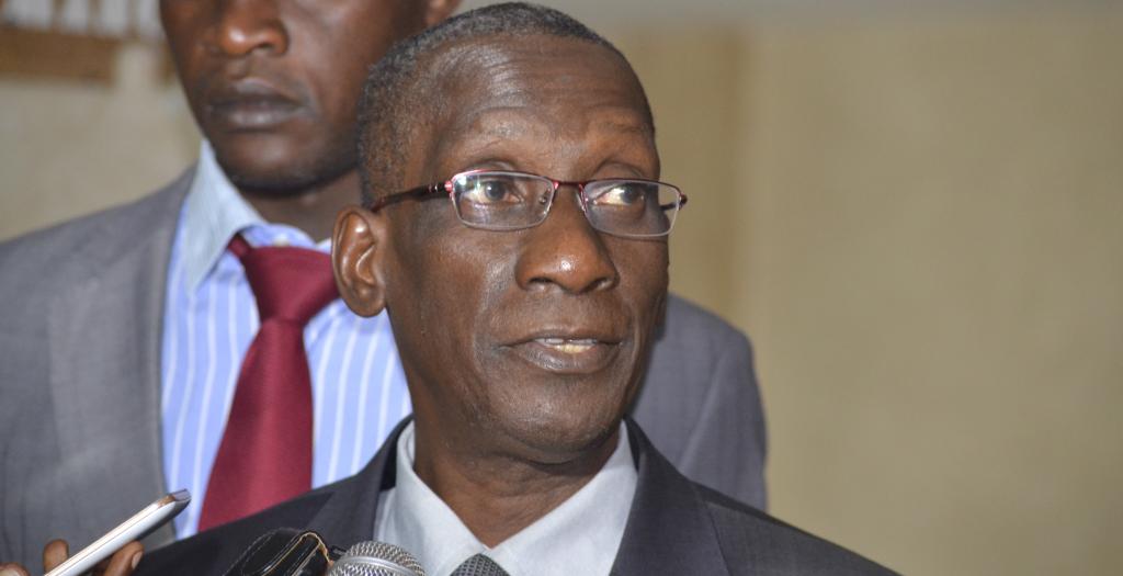 Decroix face à la presse