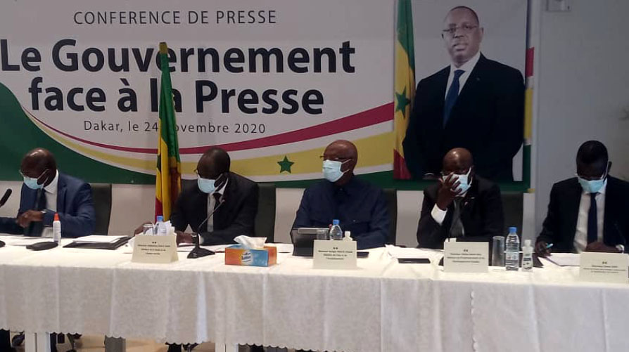 «Gouvernement face à la presse»
