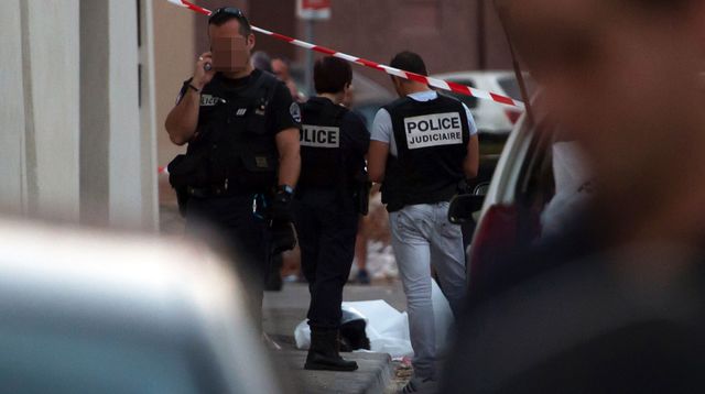 DRAME A MARSEILLE: Un père de famille tué, plusieurs membres blessés… un des fils à l’origine ?