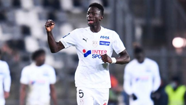 AMIENS : A CAUSE DU RACISME, Formose Mendy refuse de signer en Italie