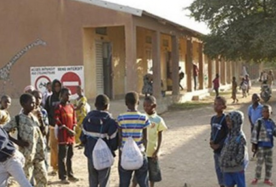 La rentrée scolaire : le 3 octobre pour les enseignants et le 6 octobre pour les élèves