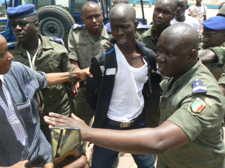 POUR DES FAITS DE VOLCOMMIS IL Y A 15 ANS :Boy Djiné parle d'acharnement sur sa personne et risque 20 ans de réclusion criminelle