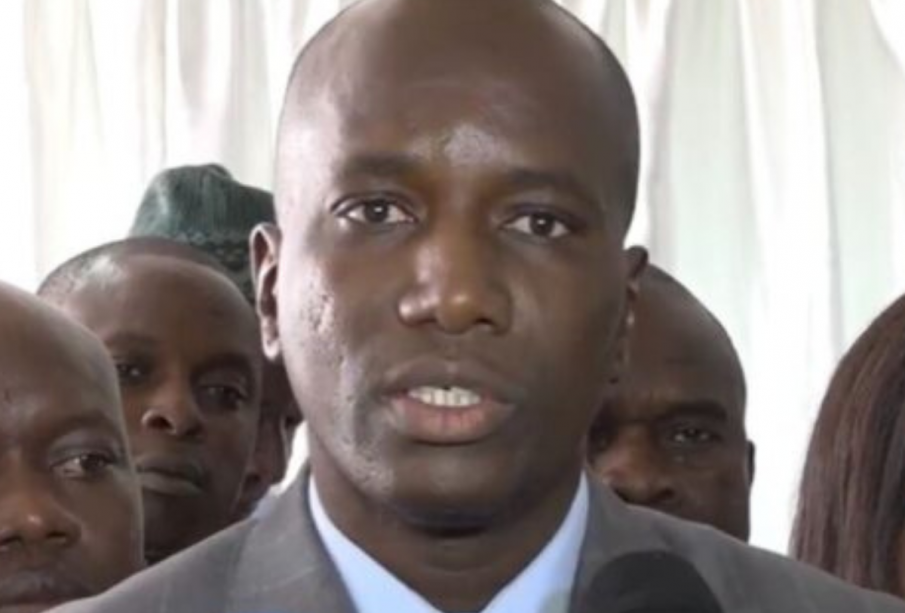 Dakar Dem Dikk : Omar Bounkhatab Sylla viré