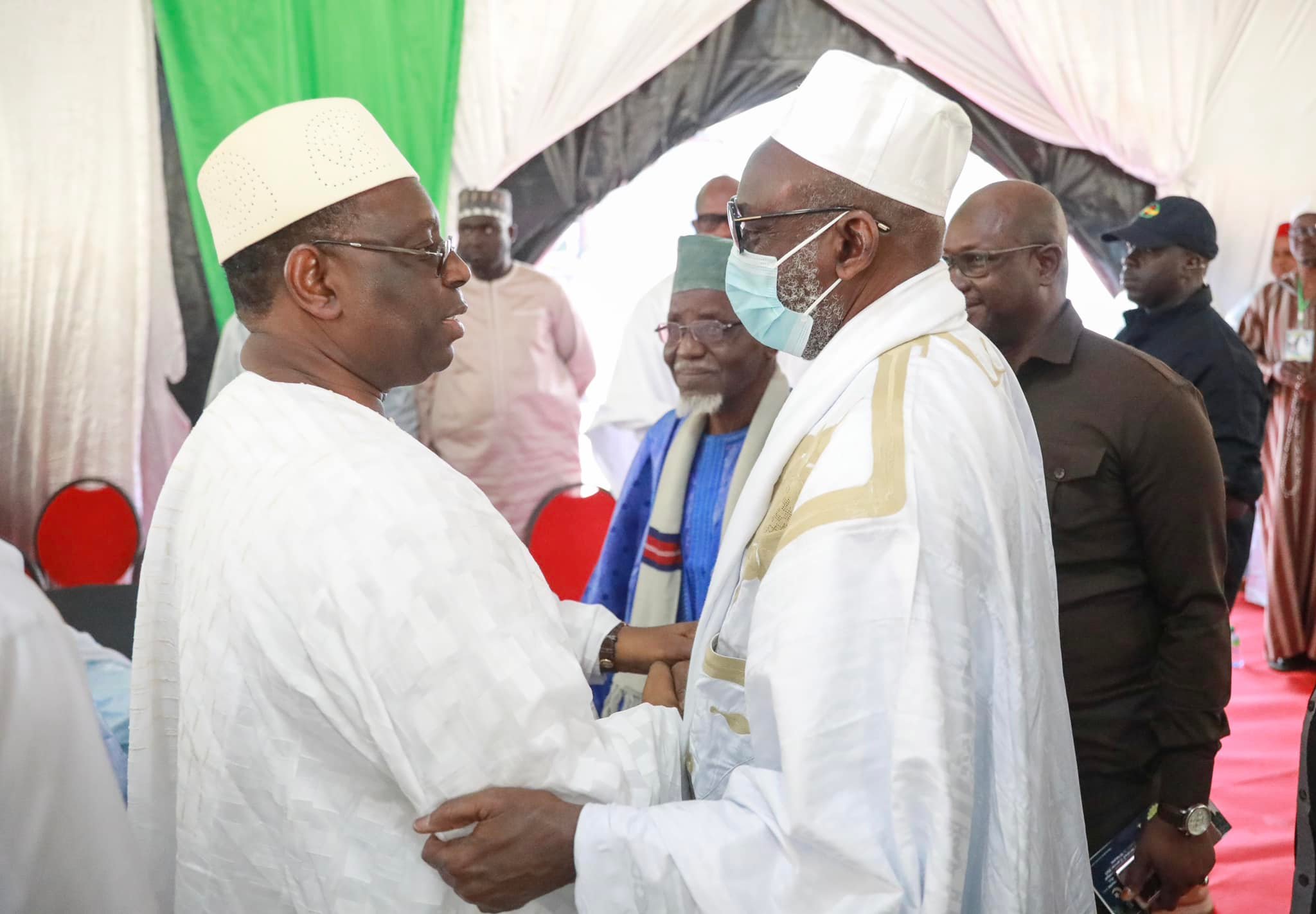 Macky a prié «Juma» à la Mosquée omarienne