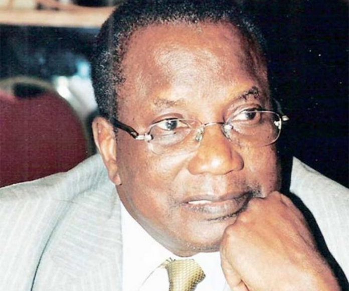 PAR PR KADER BOYE LE PRÉSIDENT MACKY SALL FACE À SON DESTIN:Entre tentation du fruit interdit du 3ème mandat et mesures correctives de garantie de l’unité nationale et de la paix civile, il paraît urgent de revisiter certaines dispositions du code él