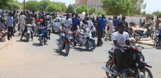 Interdiction aux motocyclettes et cyclomoteurs de circuler