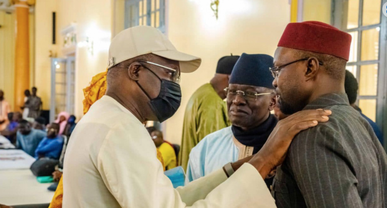 Taxawu et la conférence des leaders de Yewwi