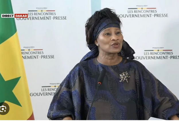 ME AISSATA TALL SALL LORS DE LA «RENCONTRE GOUVERNEMENT-PRESSE» «Le Sénégal enverra ses soldats si la Cedeao décide d'une intervention… En 2021 on en avait des choses pour arrêter Sonko, mais on s’est dit que ça va se calmer»