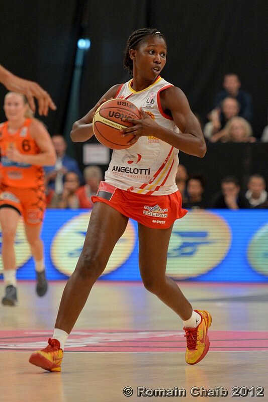ÉQUIPE NATIONALE FÉMININE DE BASKET : Fatou Dieng met fin à sa carrière internationale