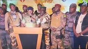 Gabon : coup d'État en cours, les militaires annoncent la fin du régime