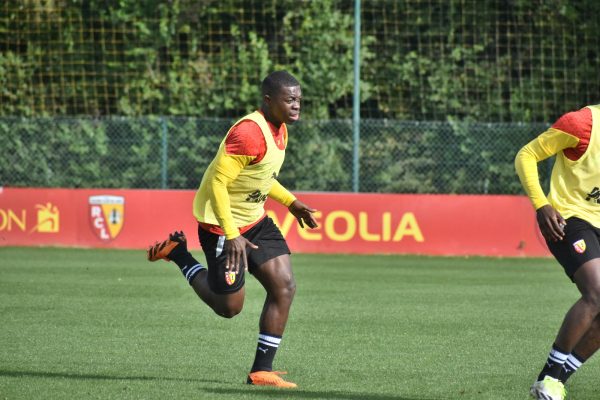 LEAGUE DES CHAMPIONS RC LENS-ARSENAL DE CE MARDI SOIR : Pour Nampalys Mendy, « il ne faut pas avoir de complexe » face à Arsenal