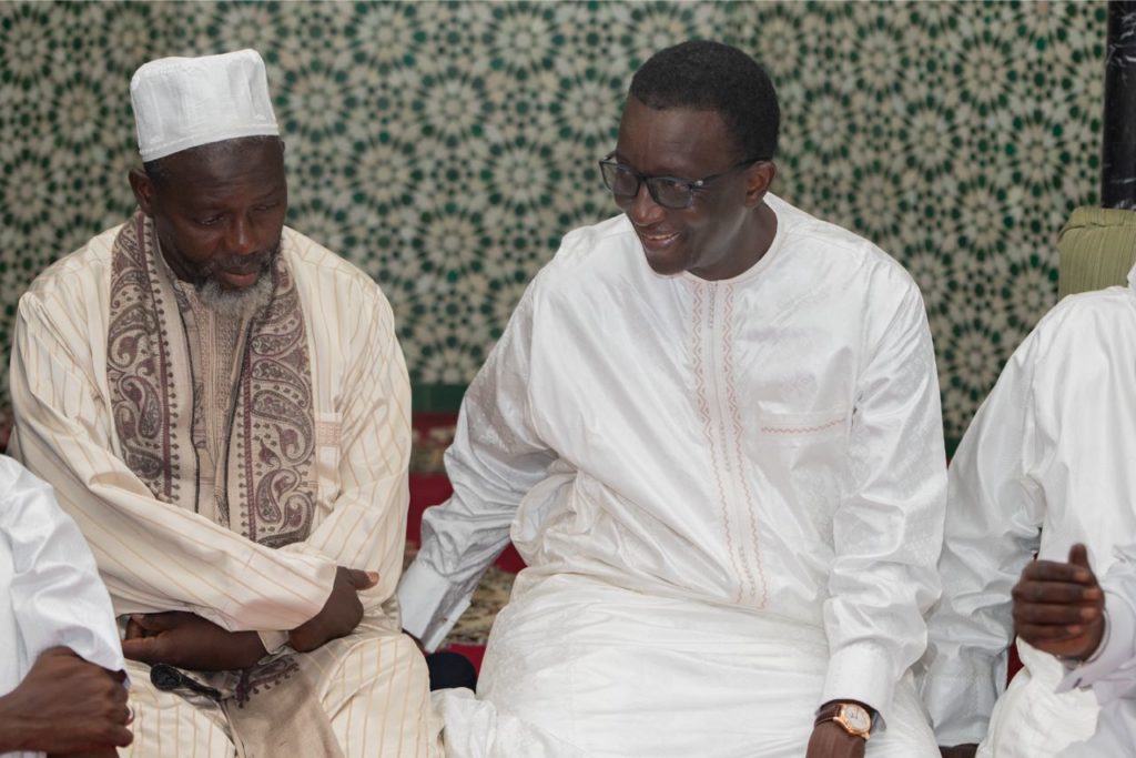 TOURNÉE AUPRÈS DES CHEFS RELIGIEUX ET COUTUMIERS DE DAKAR CE WEEKEND : Amadou Bâ courtise la communauté léboue et se présente comme le candidat des Dakarois