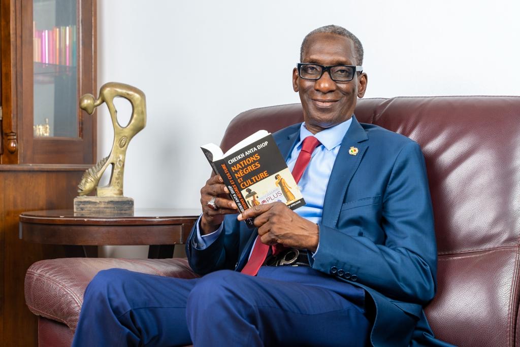 Diop Decroix à la gare routière de Thiès aujourd’hui