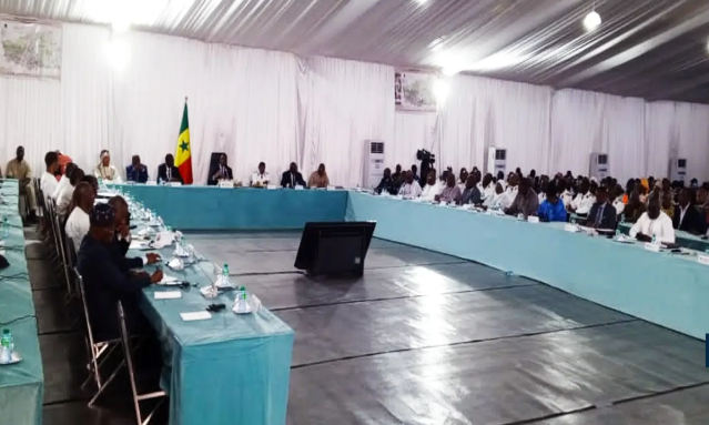 CONSEIL PRESIDENTIEL TERRITORIALISE A KEDOUGOU : 228 milliards 835 millions investis à Kédougou entre 2014 et 2023, soit 223% par rapport aux engagements initiaux