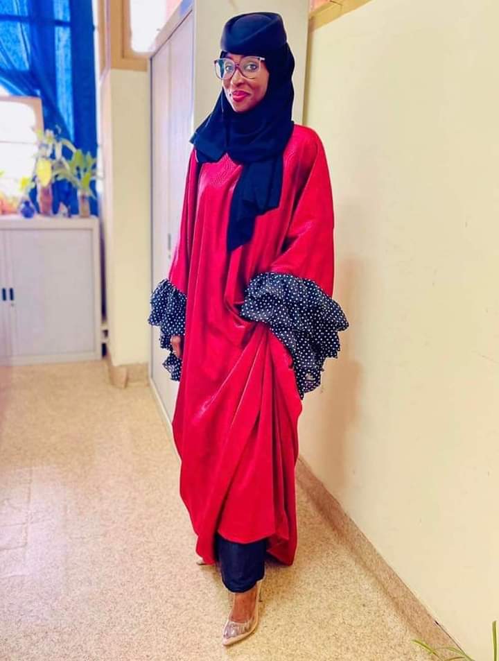 Ndèye Fatou Fall alias « Falla Fleur » virée de son job