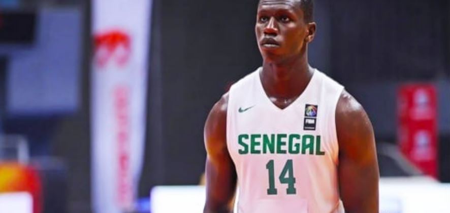 Gorgui Sy Dieng annonce la fin de sa carrière de basketteur