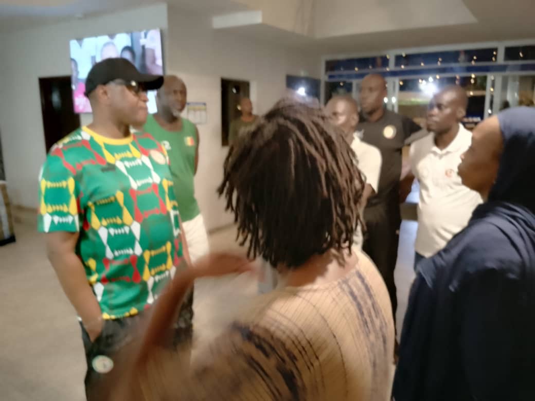 LAT DIOP MET LES POINTS SUR LES «I» "Il n'y a pas de problème de billets…"