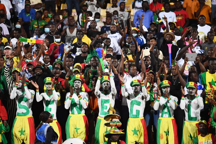 Ça a failli dégénérer dans les tribunes