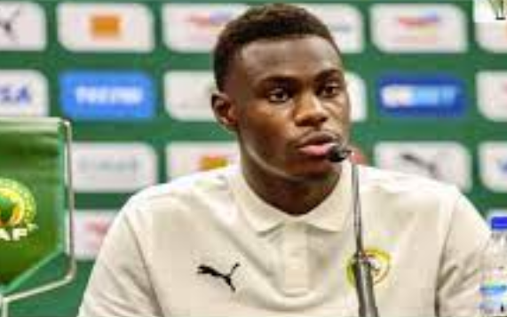 ÉCHOS DE YAKRO : Moussa Niakhaté et la bouteille d'eau, un Lion qui a soif de vaincre