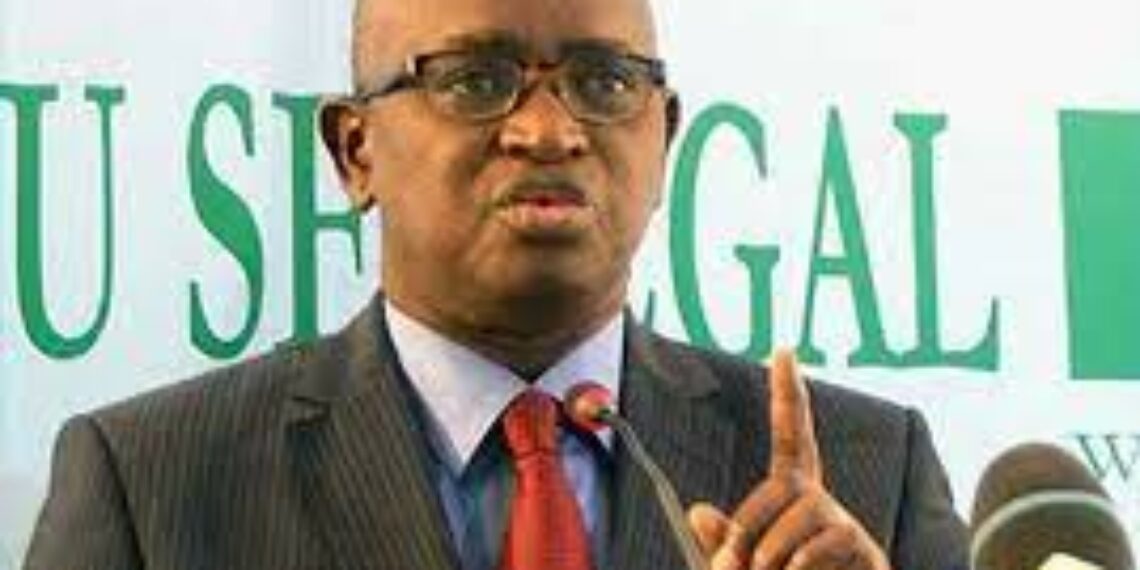 APRÈS LA DÉCLARATION DU PRÉSIDENT MACKY SALL : Abdou Latif Coulibaly démissionne du gouvernement et témoigne de l’intégrité de son frère