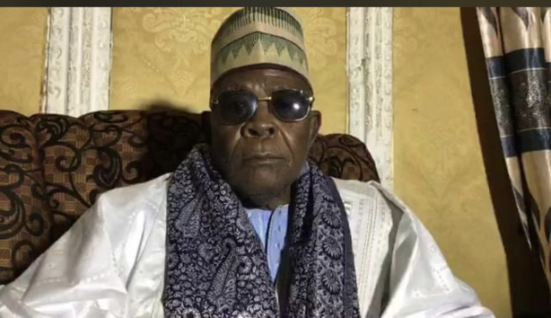 RETRAIT DE LA LICENCE DU GROUPE WALFADJRI : La fatwa du Khalife général de Léona Niassène contre Macky Sall et Moussa Bocar Thiam