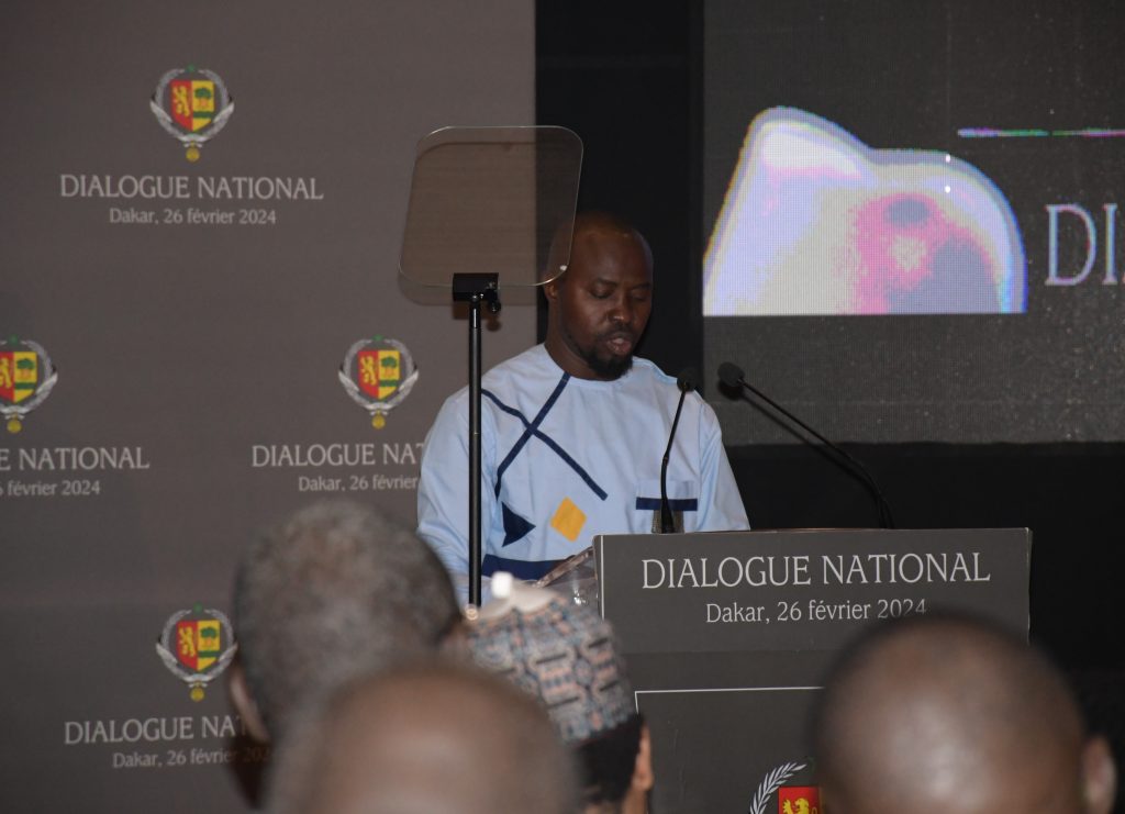 Le Conseil national du laïcat pour des élections avant le 2 avril