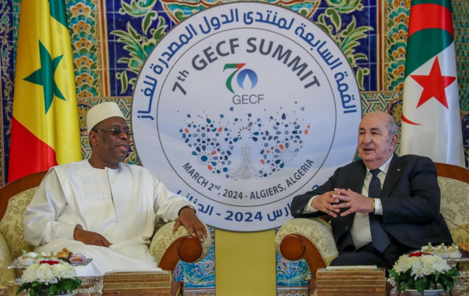 Macky en Algérie pour prendre part au 7e sommet du Forum des exportateurs de gaz