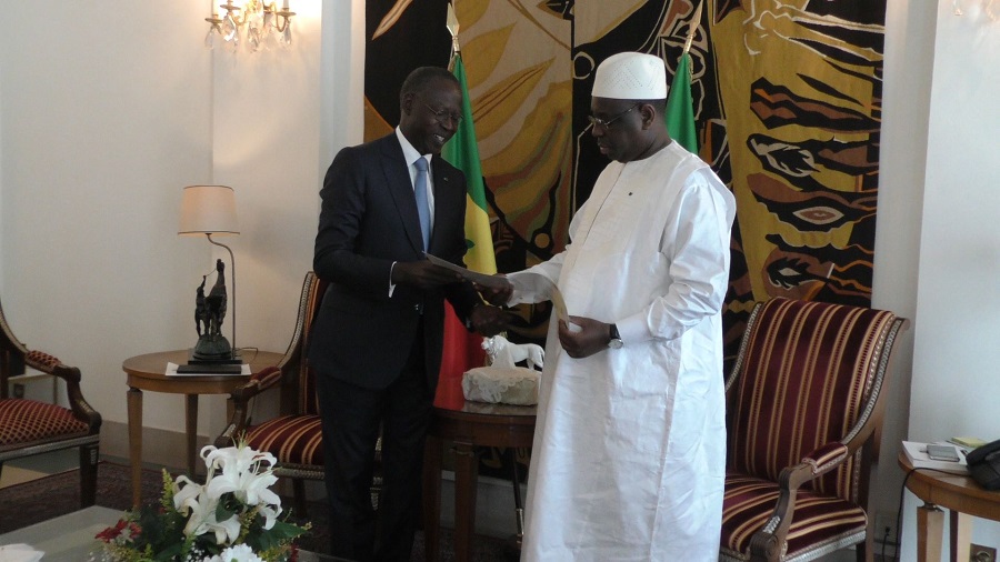 SOUTIEN À L’ÉLECTION PRÉSIDENTIELLE : Macky lâche Amadou Bâ pour Boun Dionne, Karim Wade dragué