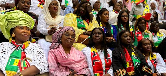 Les femmes «Macky dans nos veines» pleurent…