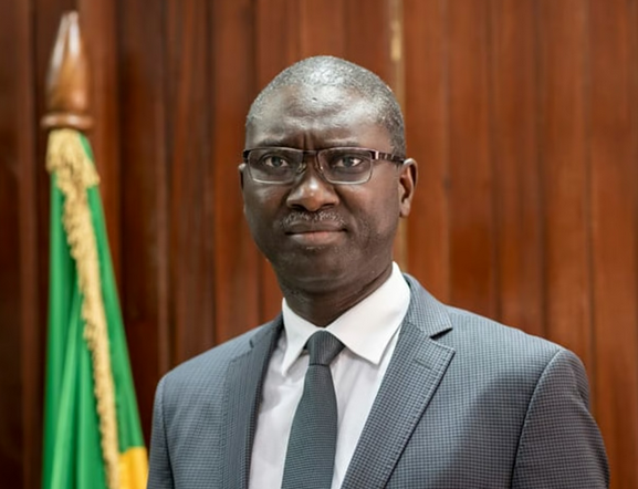 Ismaïla Madior Fall sur l’ABROGATION DES DECRETS DE MACKY SALL ISSUS DE LA REUNION DU CSM : Le décret d’annulation du Président Diomaye Faye doit être retiré de l’ordonnancement juridique»