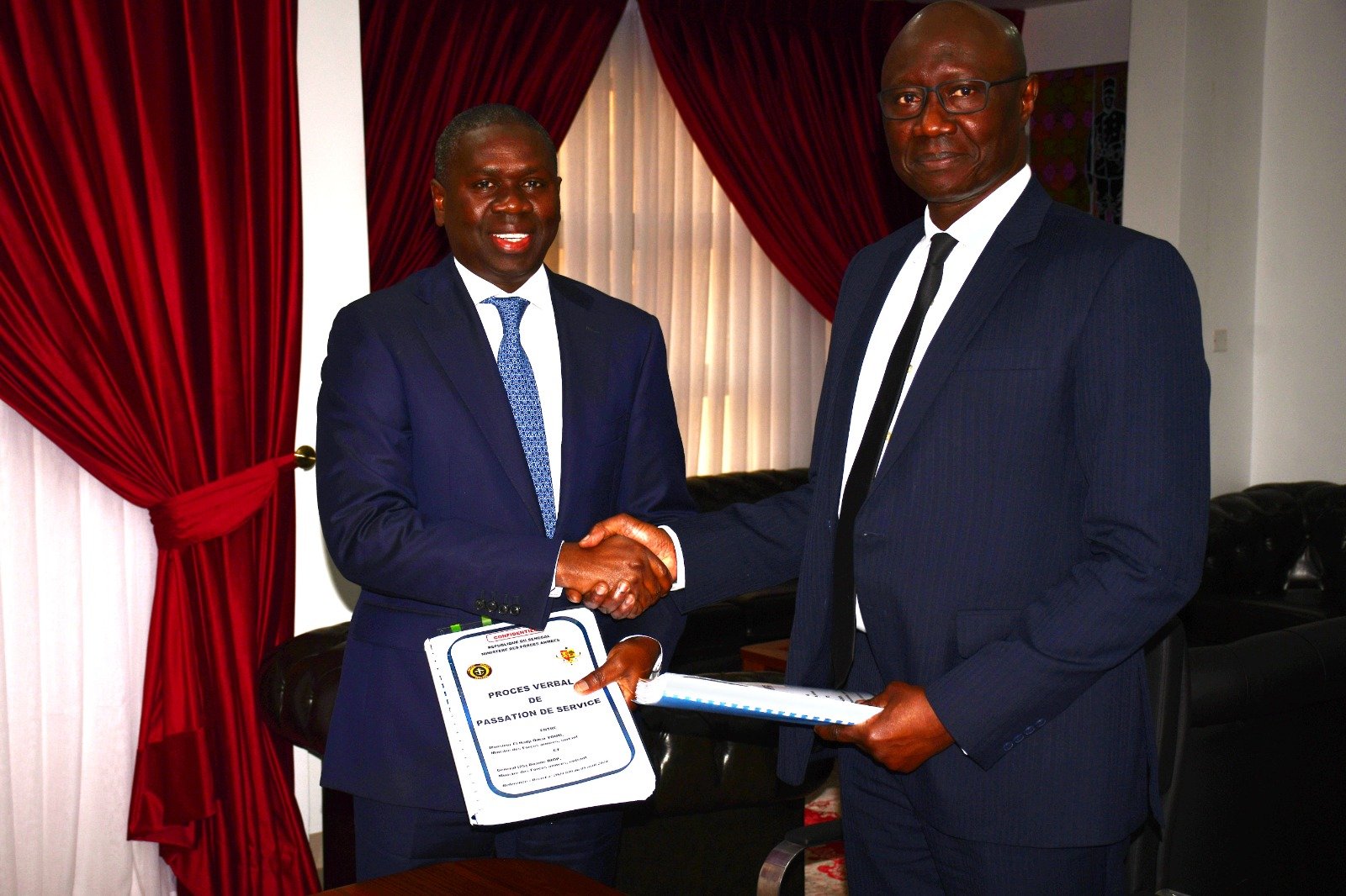 Pour une prise en charge globale de la sécurité de notre pays : Le nouveau Ministre des forces armées pour que l’armée, la Police et Douane travaillent de façon mutualisé