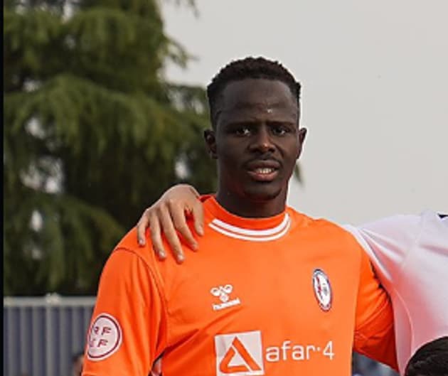 ESPAGNERAYO MAJADAHONDA Cheikh Sarr : « Tout seul, tu ne peux pas lutter contre le racisme »