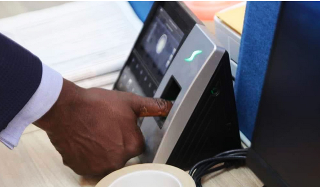 Fonction publique : Le système de Pointage des travailleurs démarre dès lundi