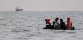 Seuls 9 des 60 migrants sauvés suite au chavirement d’une embarcation clandestine en Espagne